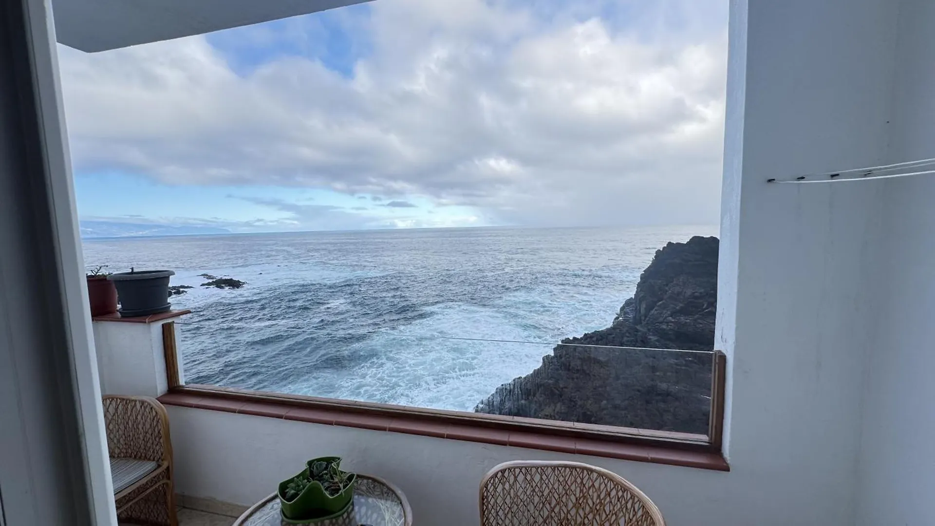 Apartment Manolo Pris En El Mar Teide Con Piscina Natural El Pris